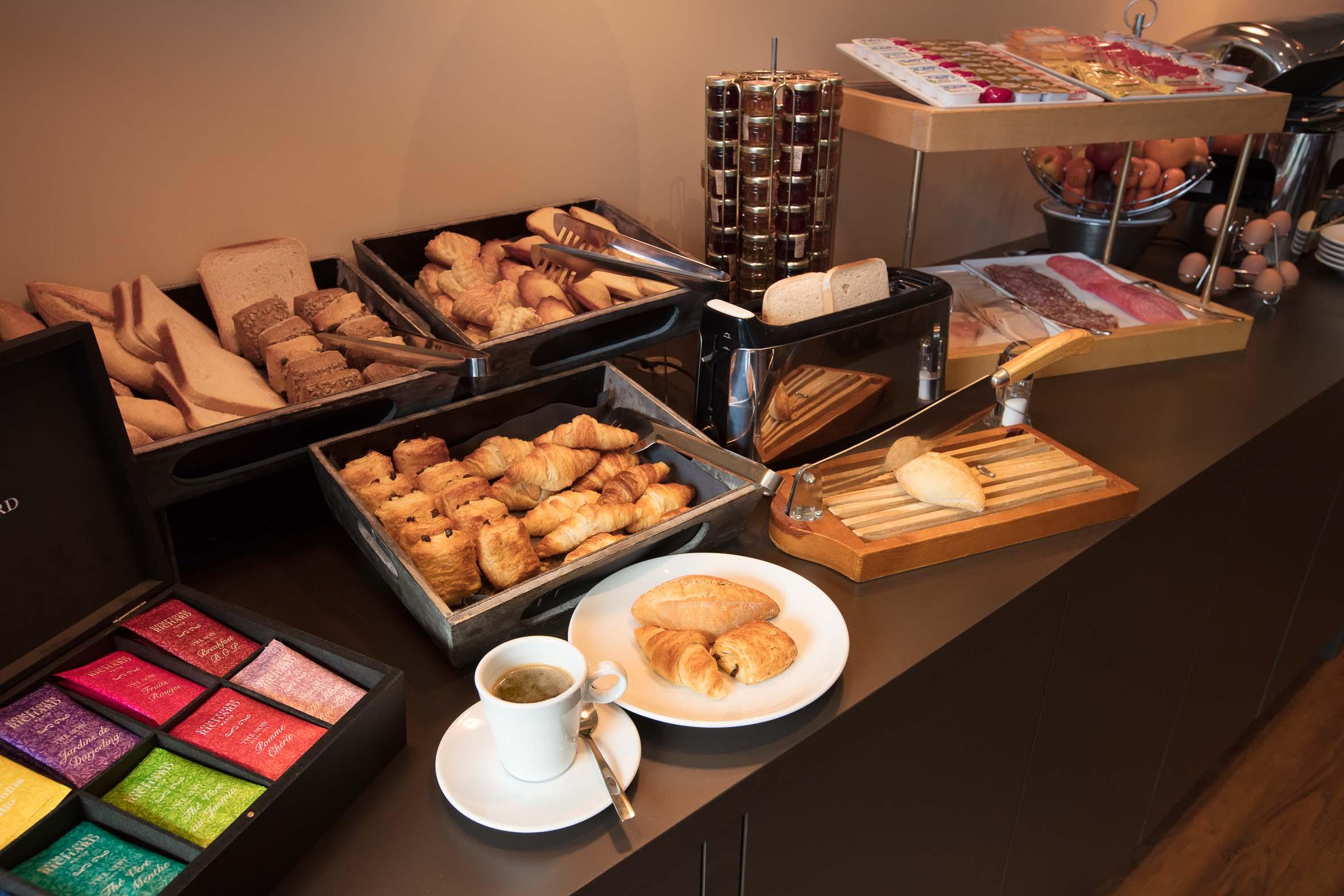 Hotel Montbriand - Ancien Alixia 4*