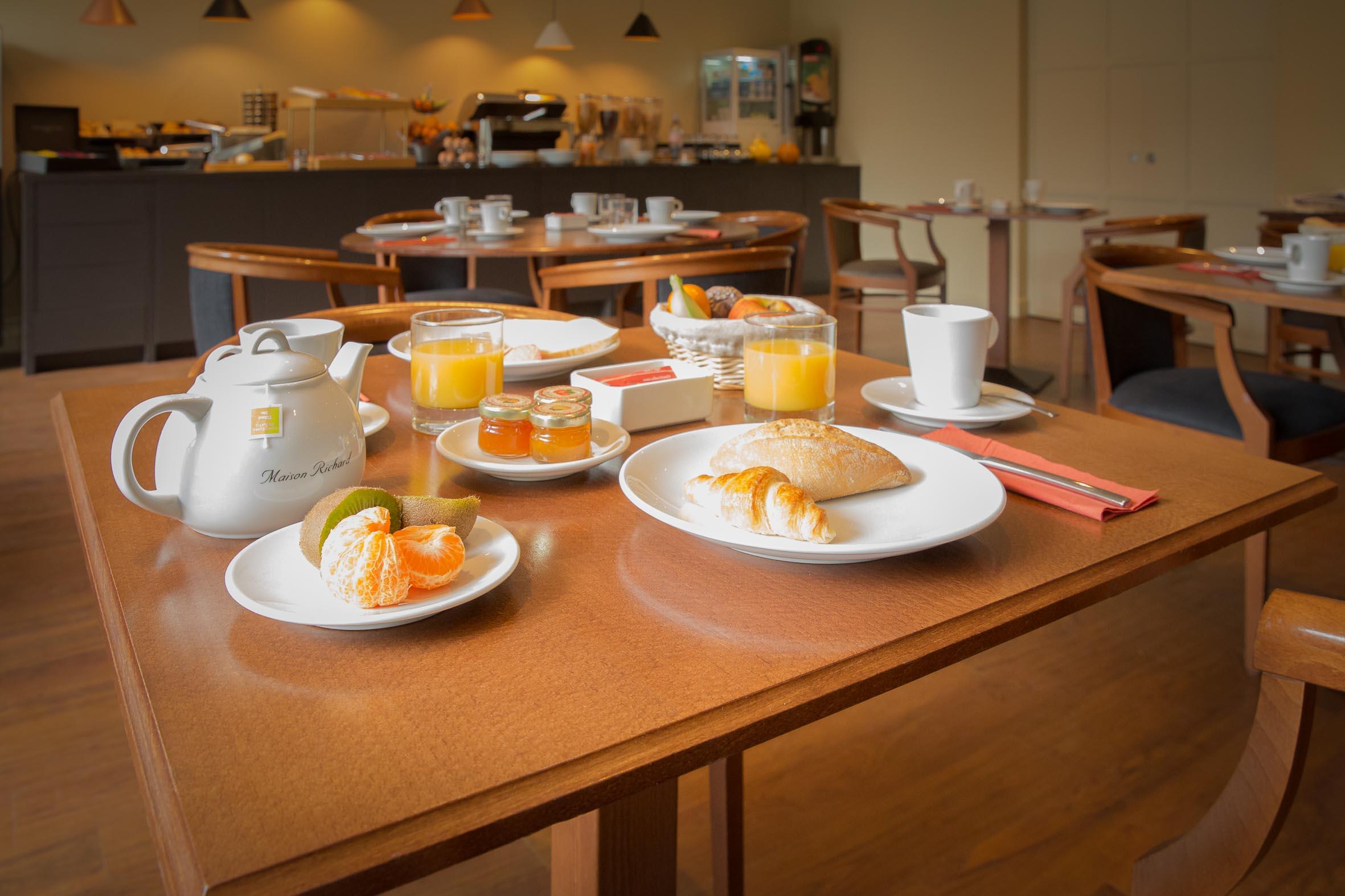 Hotel Montbriand - Ancien Alixia 4*