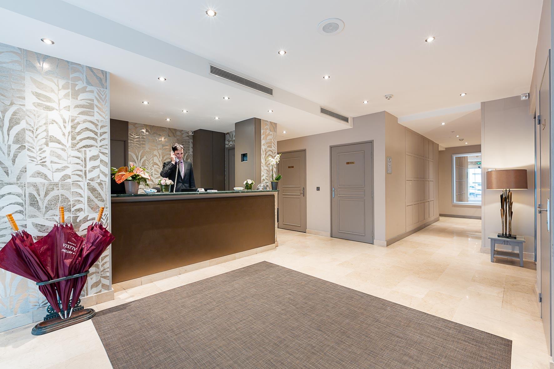 Montbriand - Ancien Alixia 4*