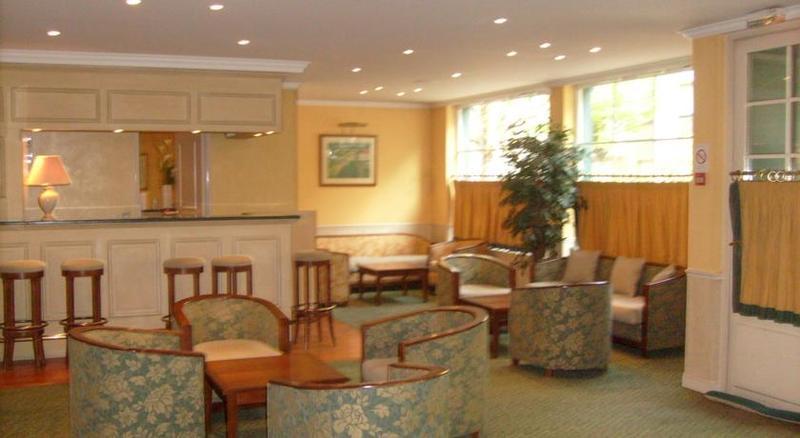 Montbriand - Ancien Alixia 4* Antony